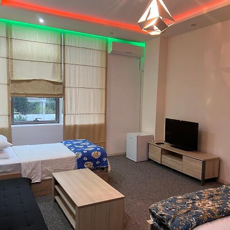 Kent Hotel Kobuleti Kültér fotó