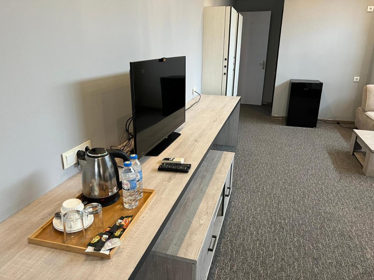 Kent Hotel Kobuleti Kültér fotó