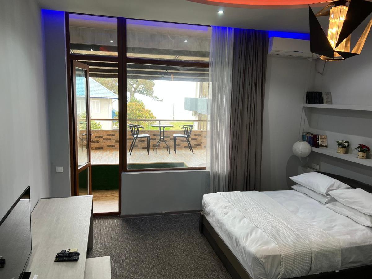 Kent Hotel Kobuleti Kültér fotó