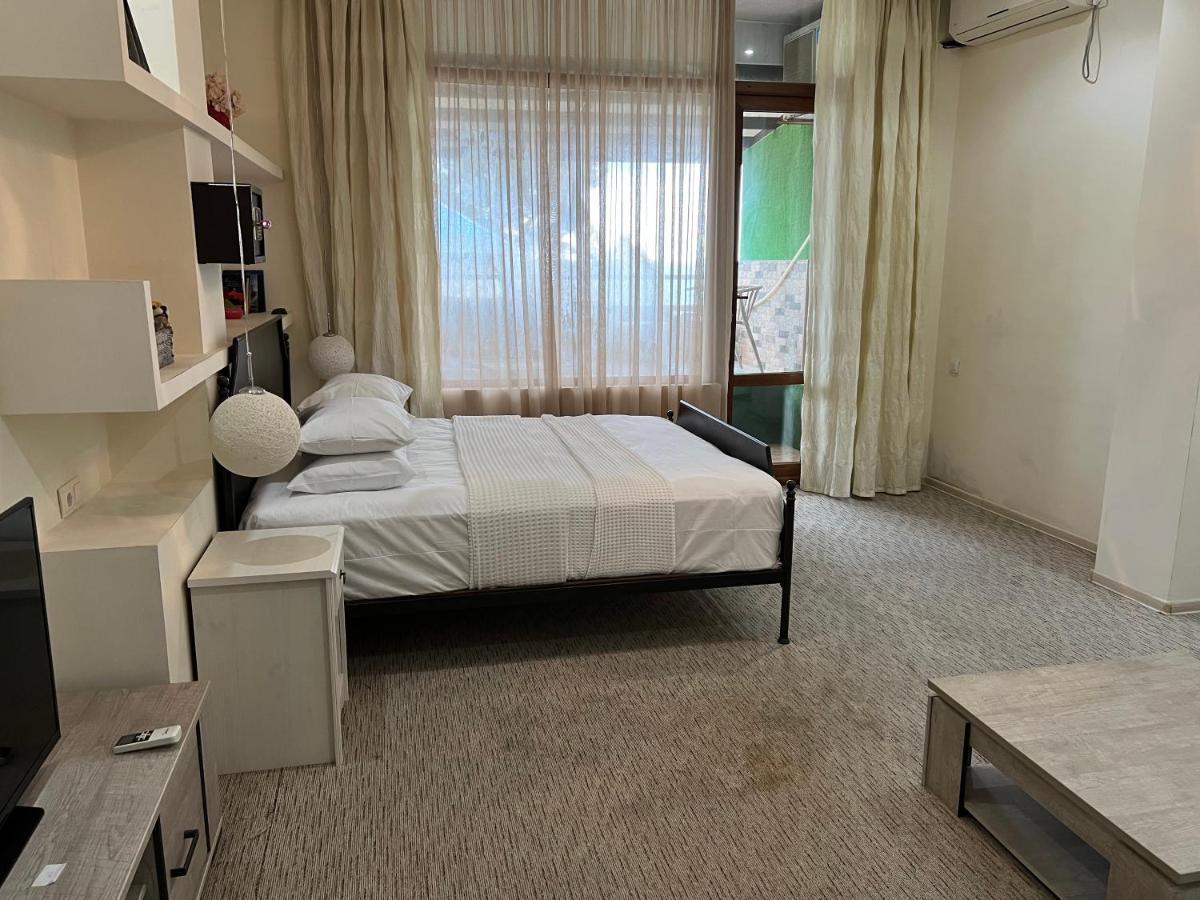 Kent Hotel Kobuleti Kültér fotó