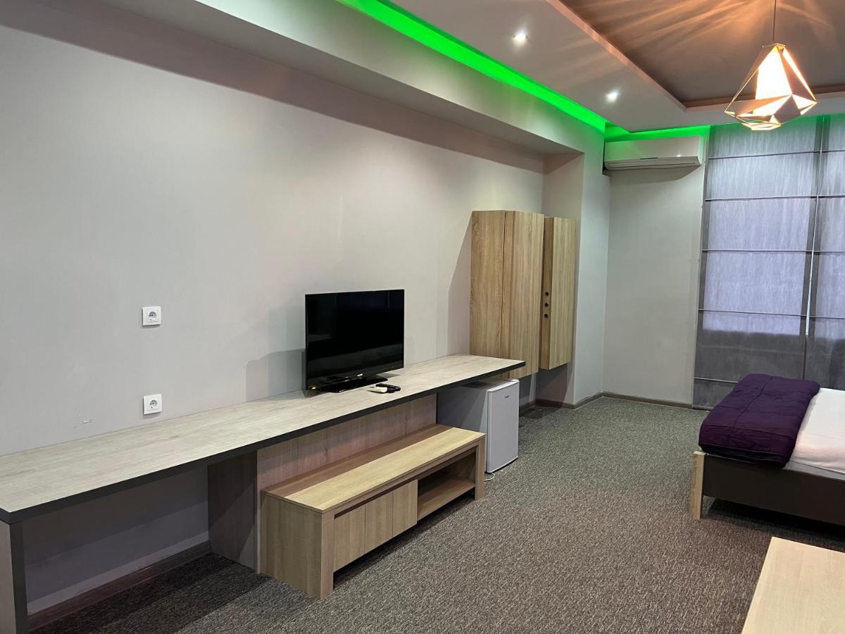 Kent Hotel Kobuleti Kültér fotó