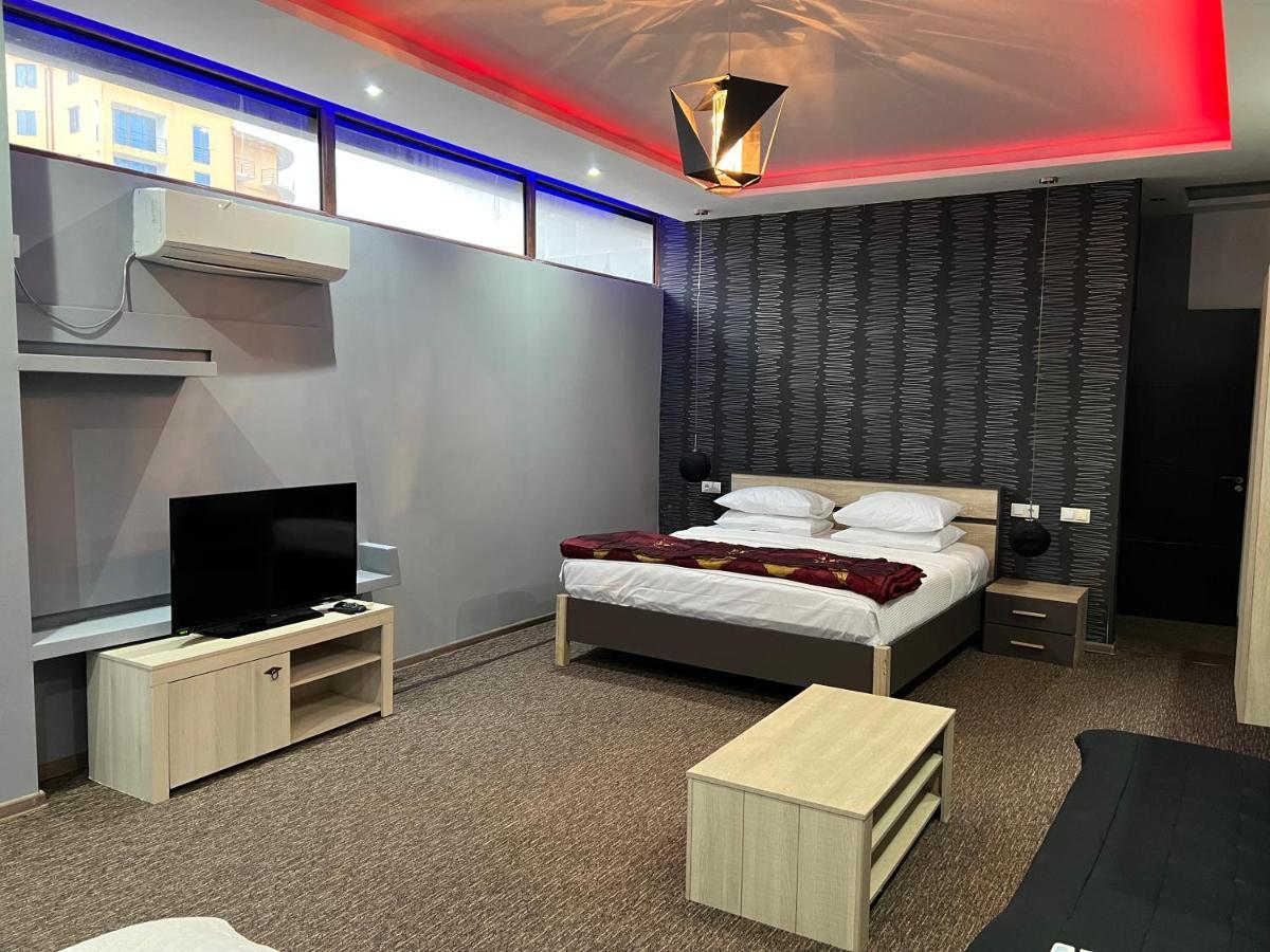 Kent Hotel Kobuleti Kültér fotó