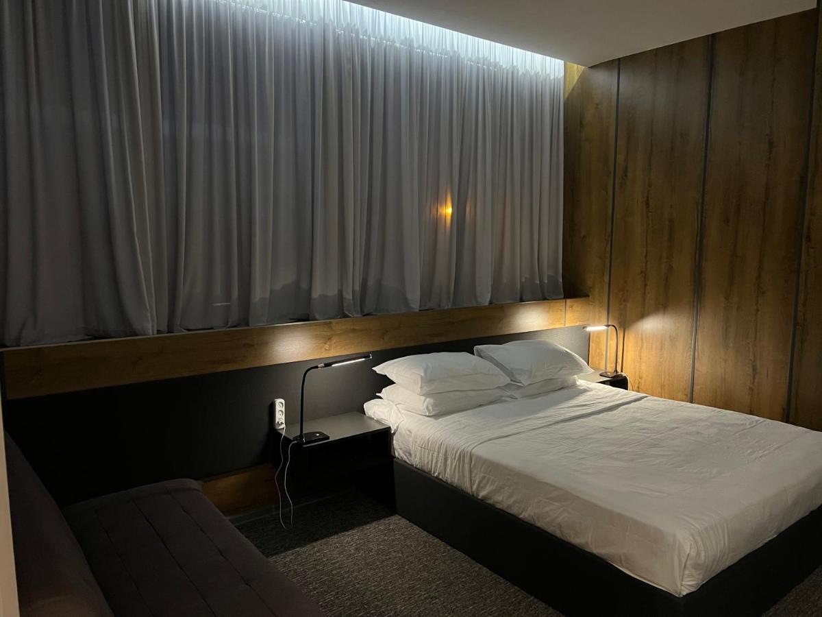 Kent Hotel Kobuleti Kültér fotó