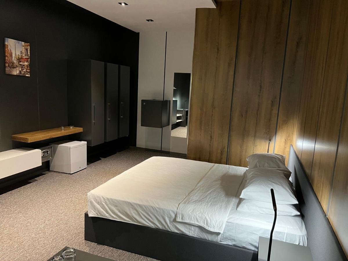 Kent Hotel Kobuleti Kültér fotó